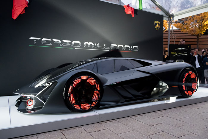 Real Demo Lamborghini Terzo Millennio